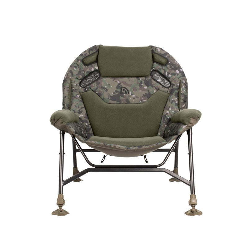 Trakker Levelite Camo Colossus Chair (Ex Display)