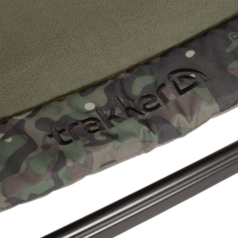 Trakker Levelite Camo Colossus Chair (Ex Display)