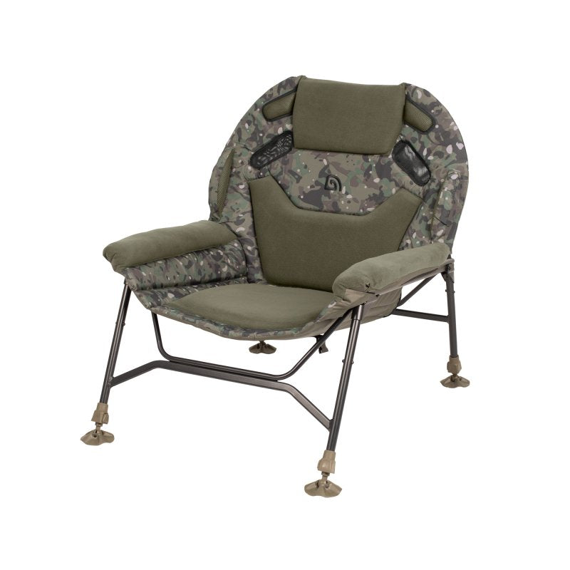 Trakker Levelite Camo Colossus Chair (Ex Display)