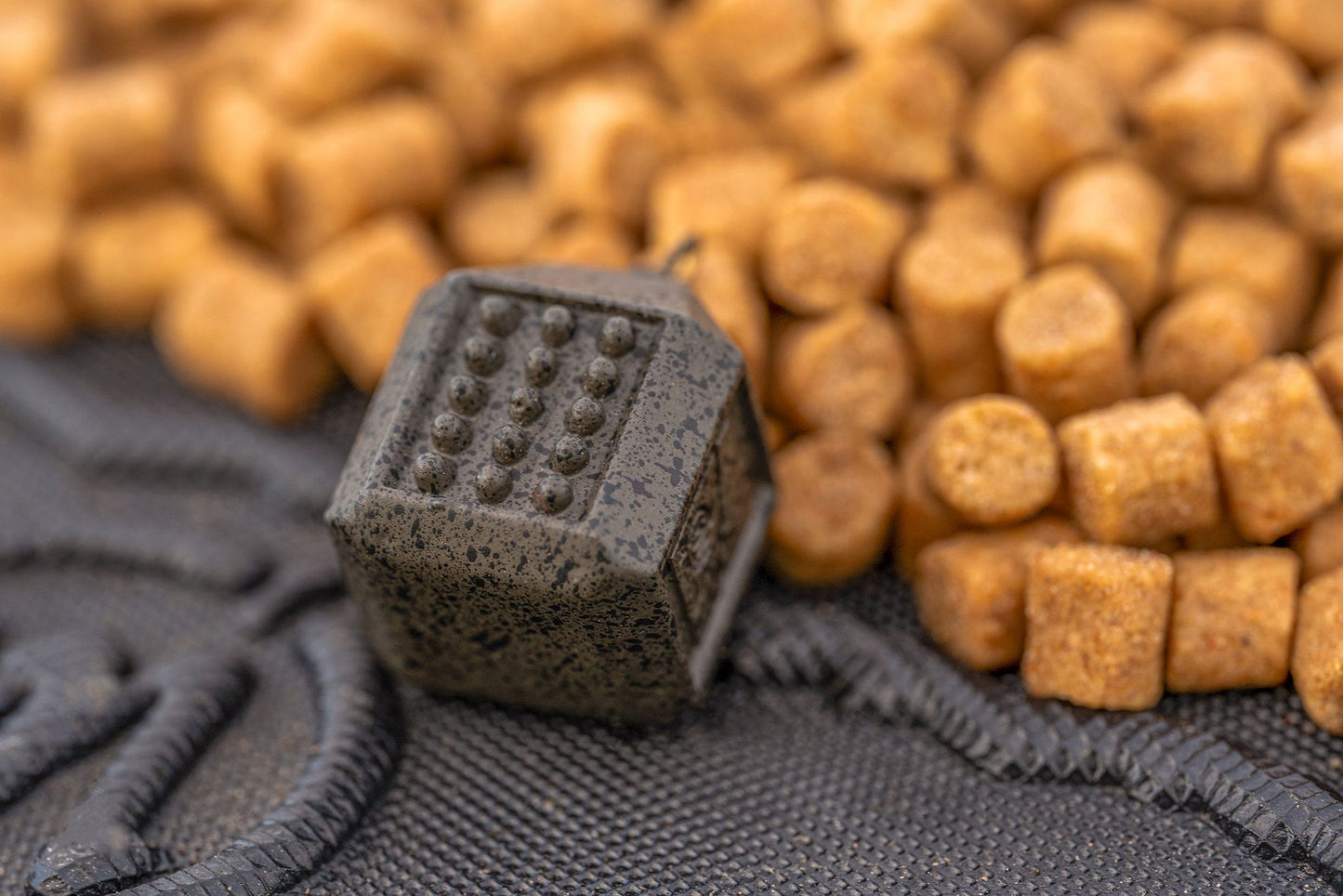Preston Innovations Bullet Cube Leads