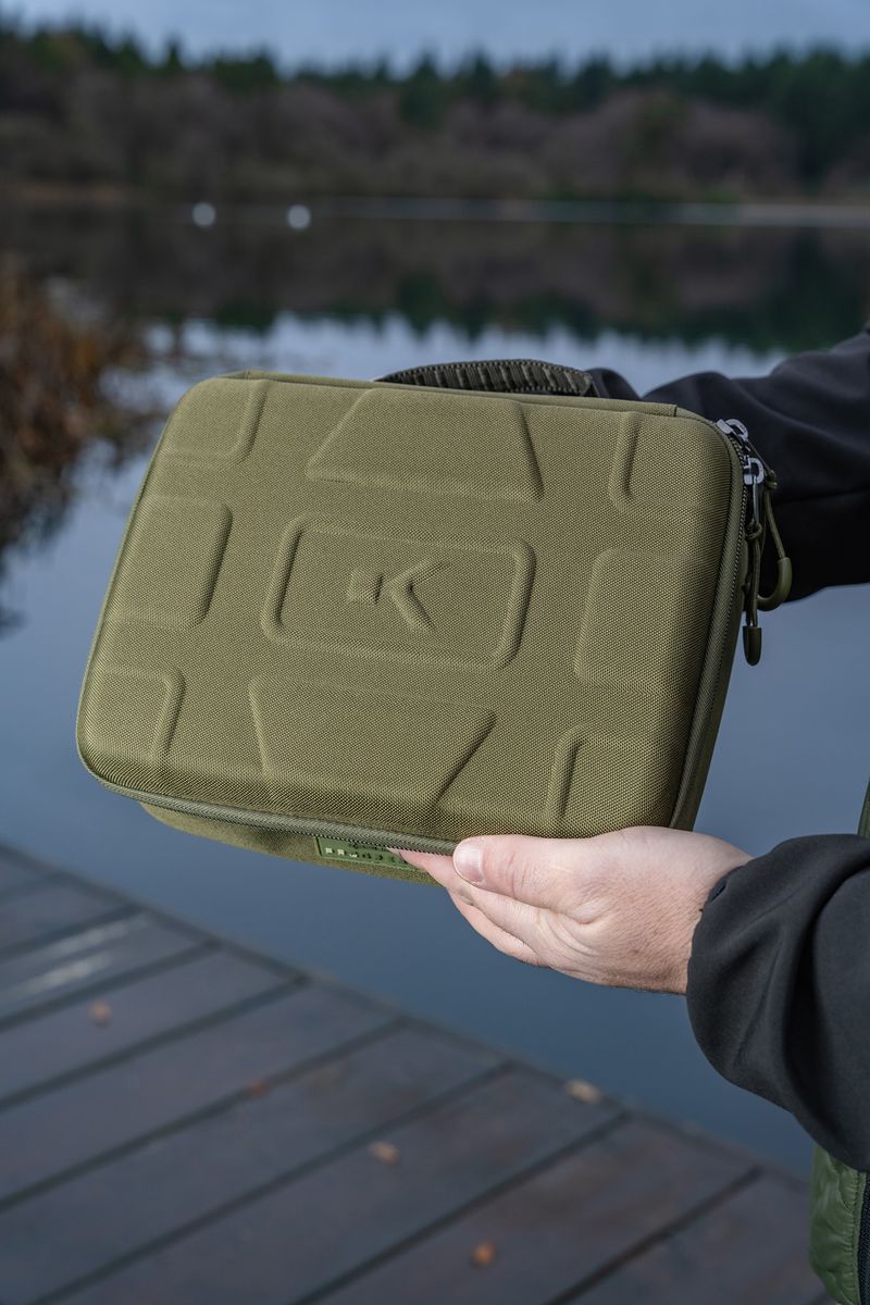 Korum Progress Hardcase Cooler - 4L