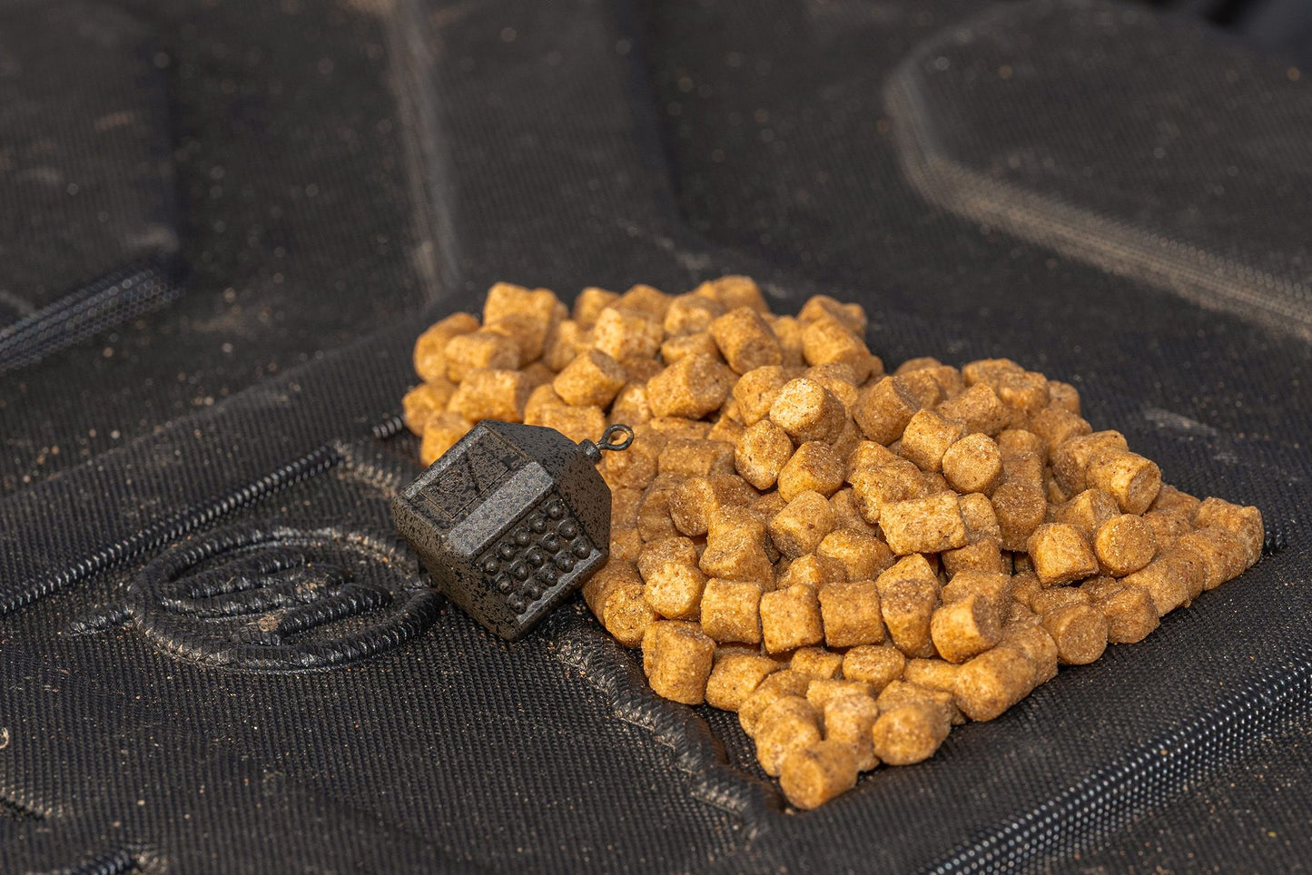 Preston Innovations Bullet Cube Leads