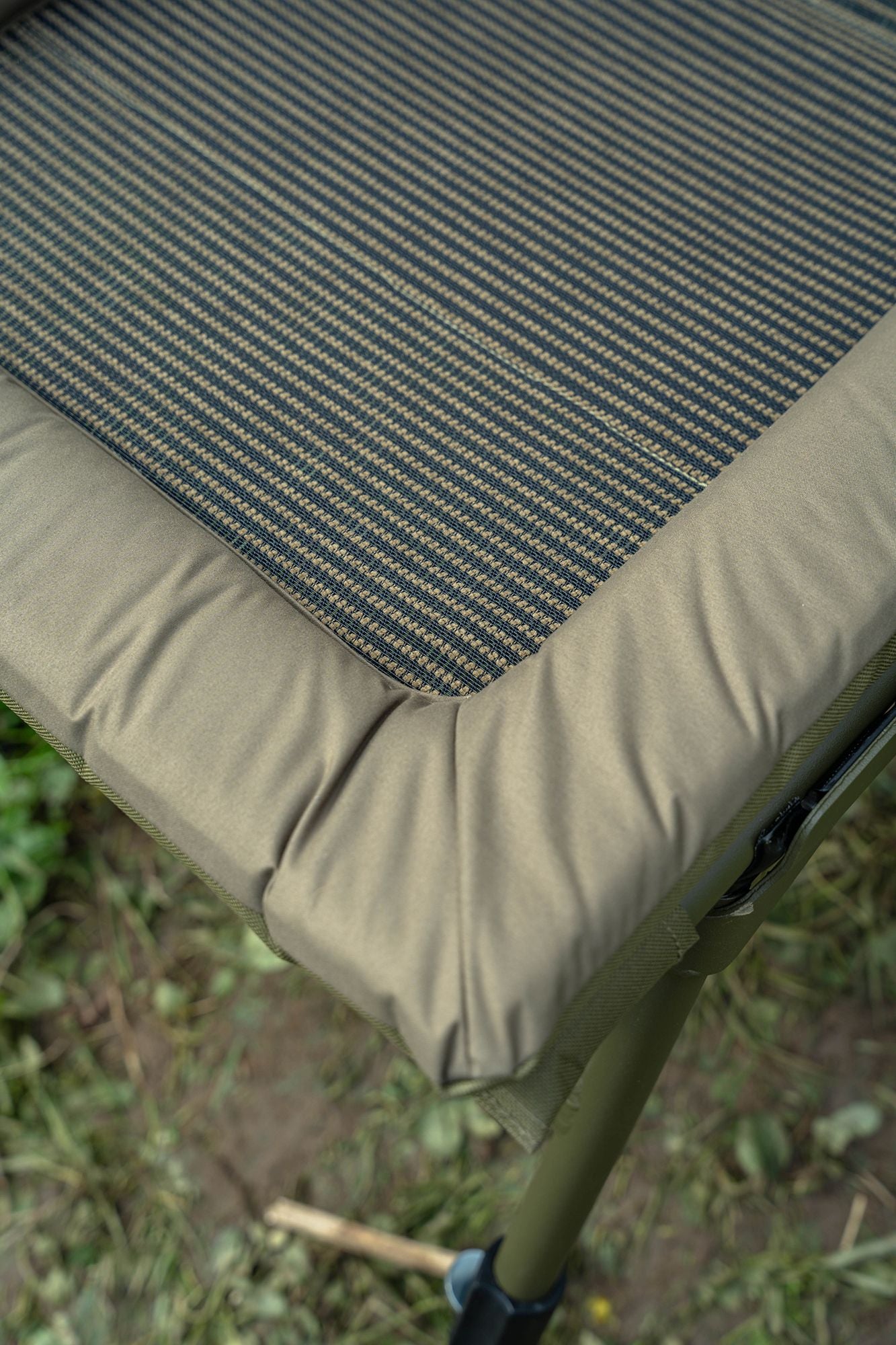 Korum Supa Lite Stretch Chair - Deluxe