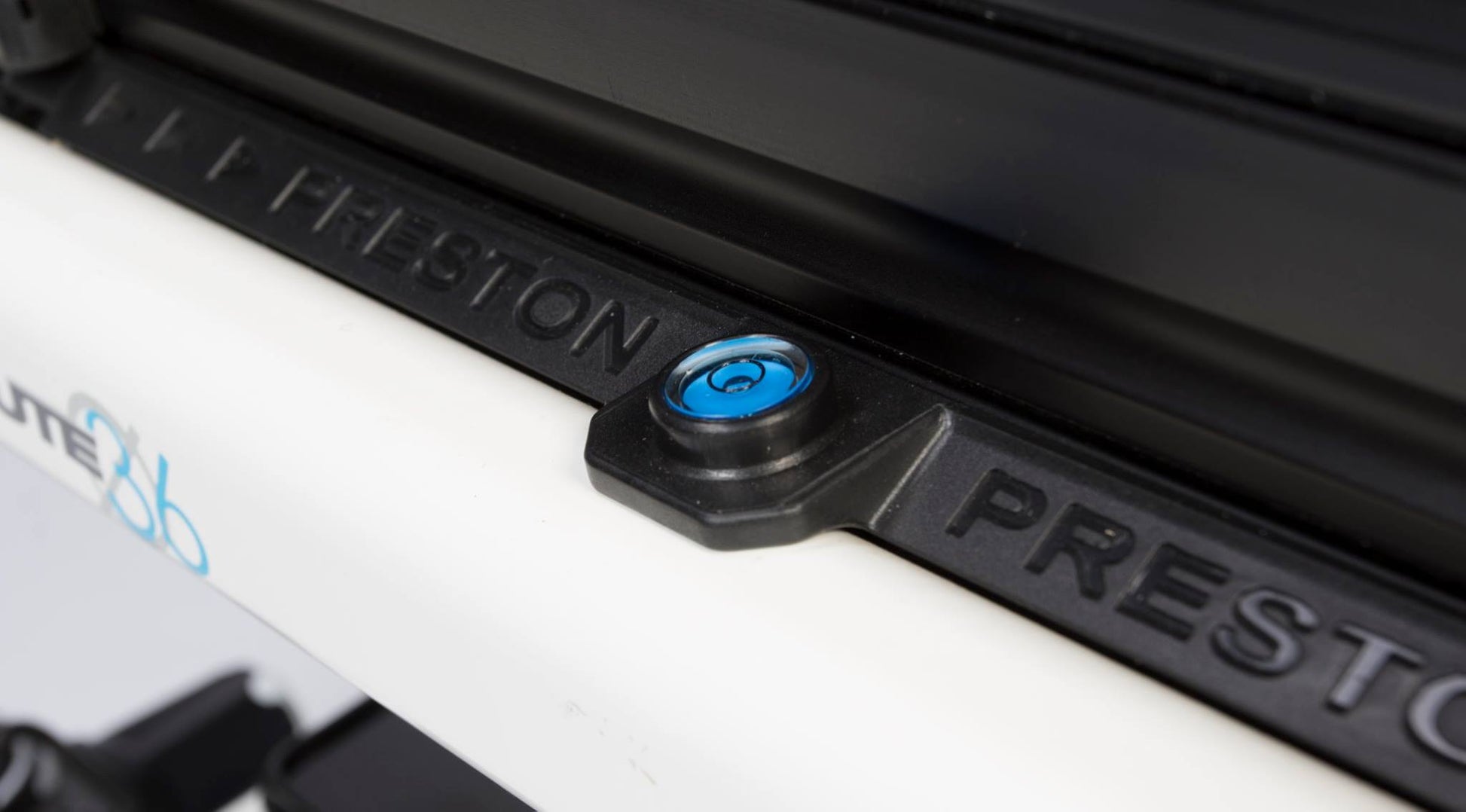 Preston Innovations Absolute 36 Black Edition Seatbox