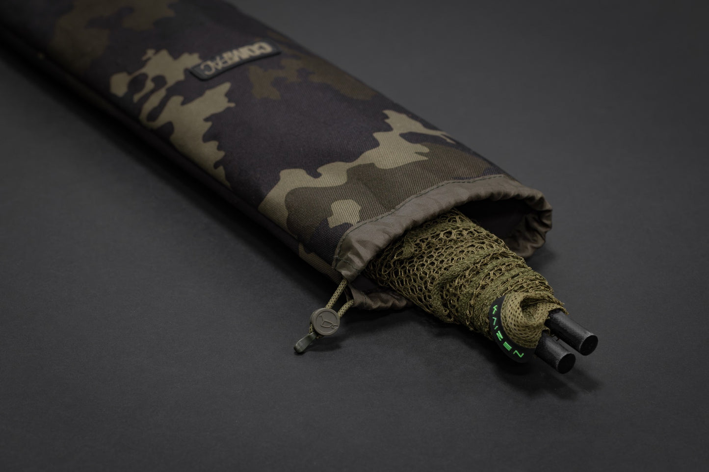 Korda Compac Stink Sleeve 46in - Dark Kamo