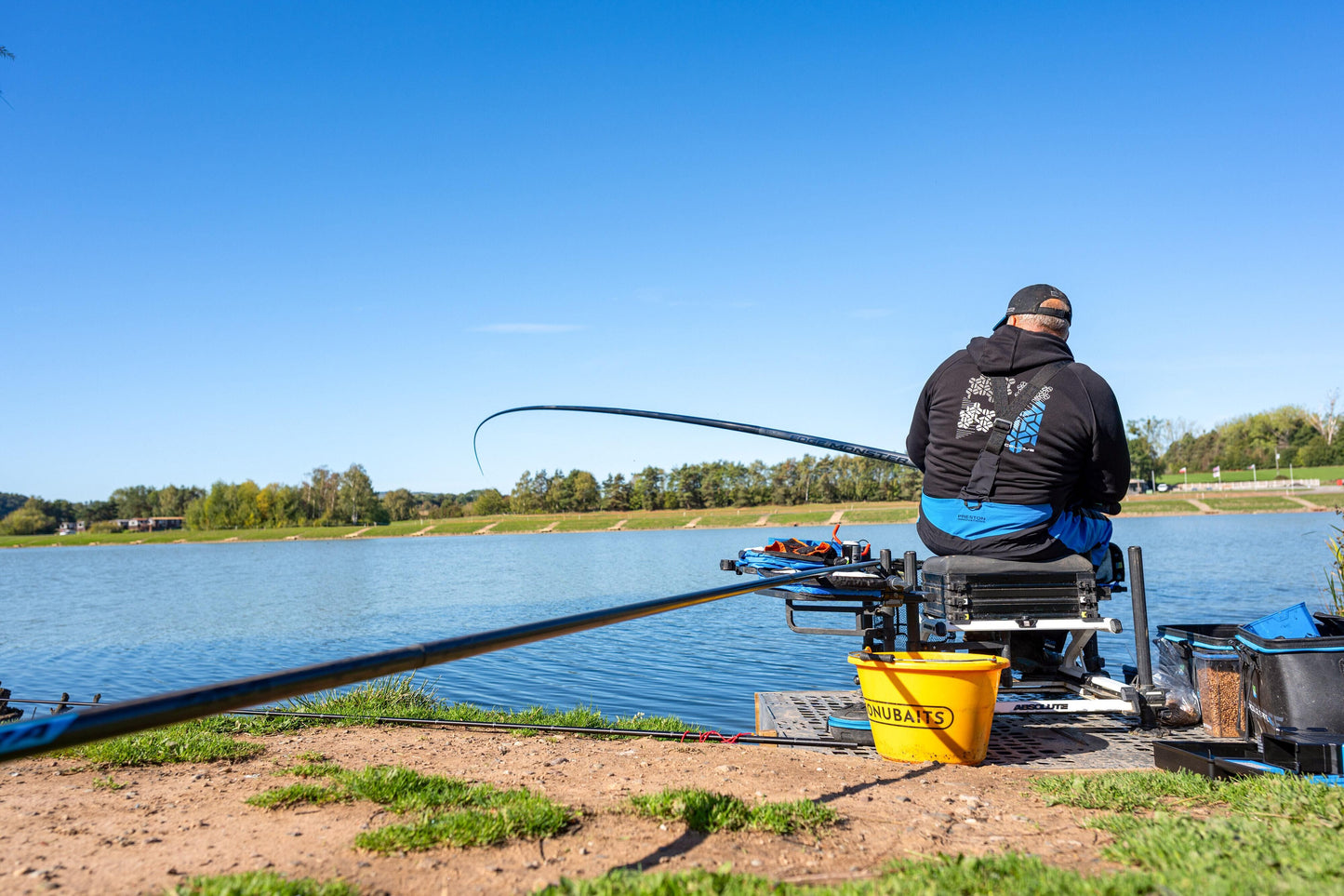 Preston Innovations Edge Monster 11m Pole (2026)