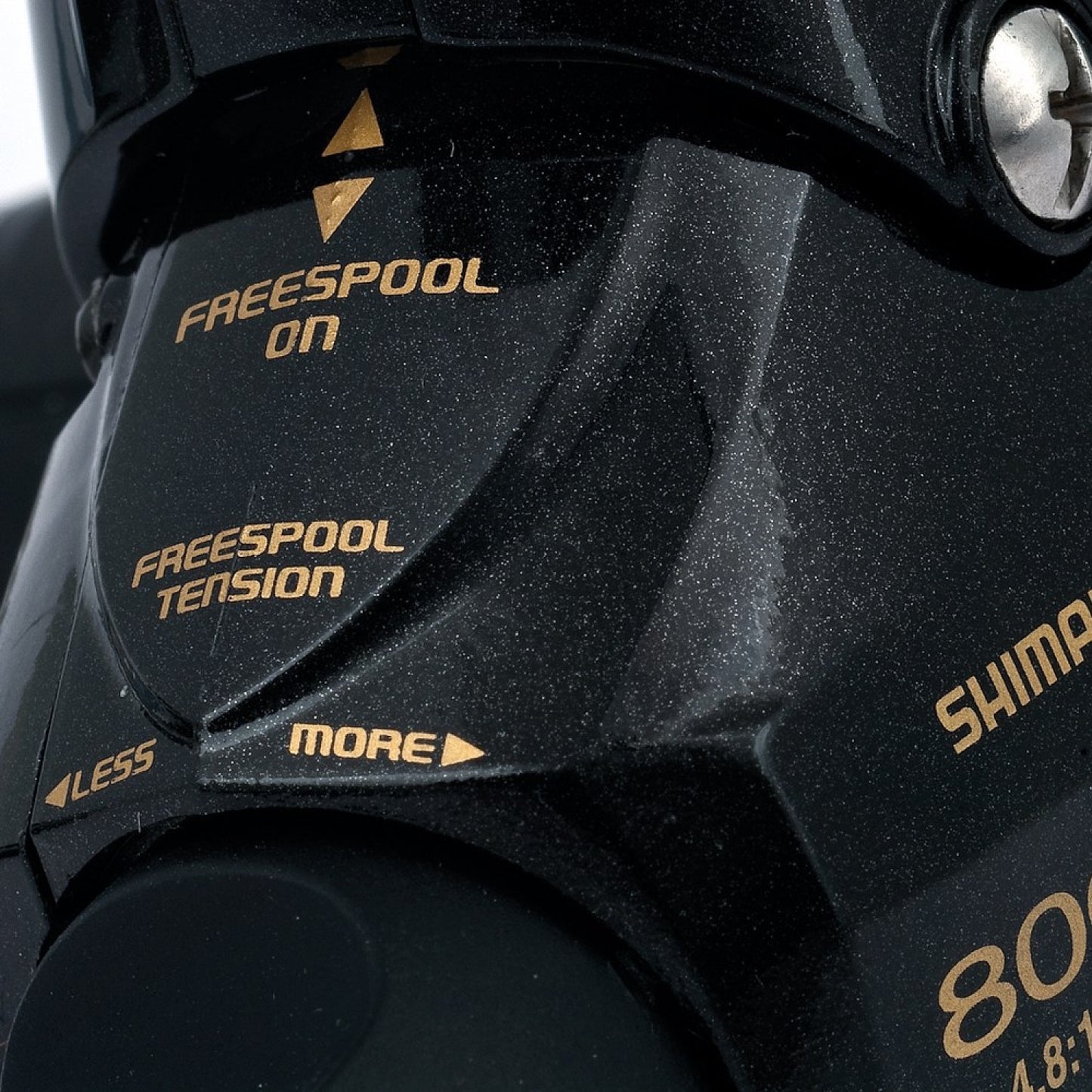 Shimano Baitrunner 4000D Reel